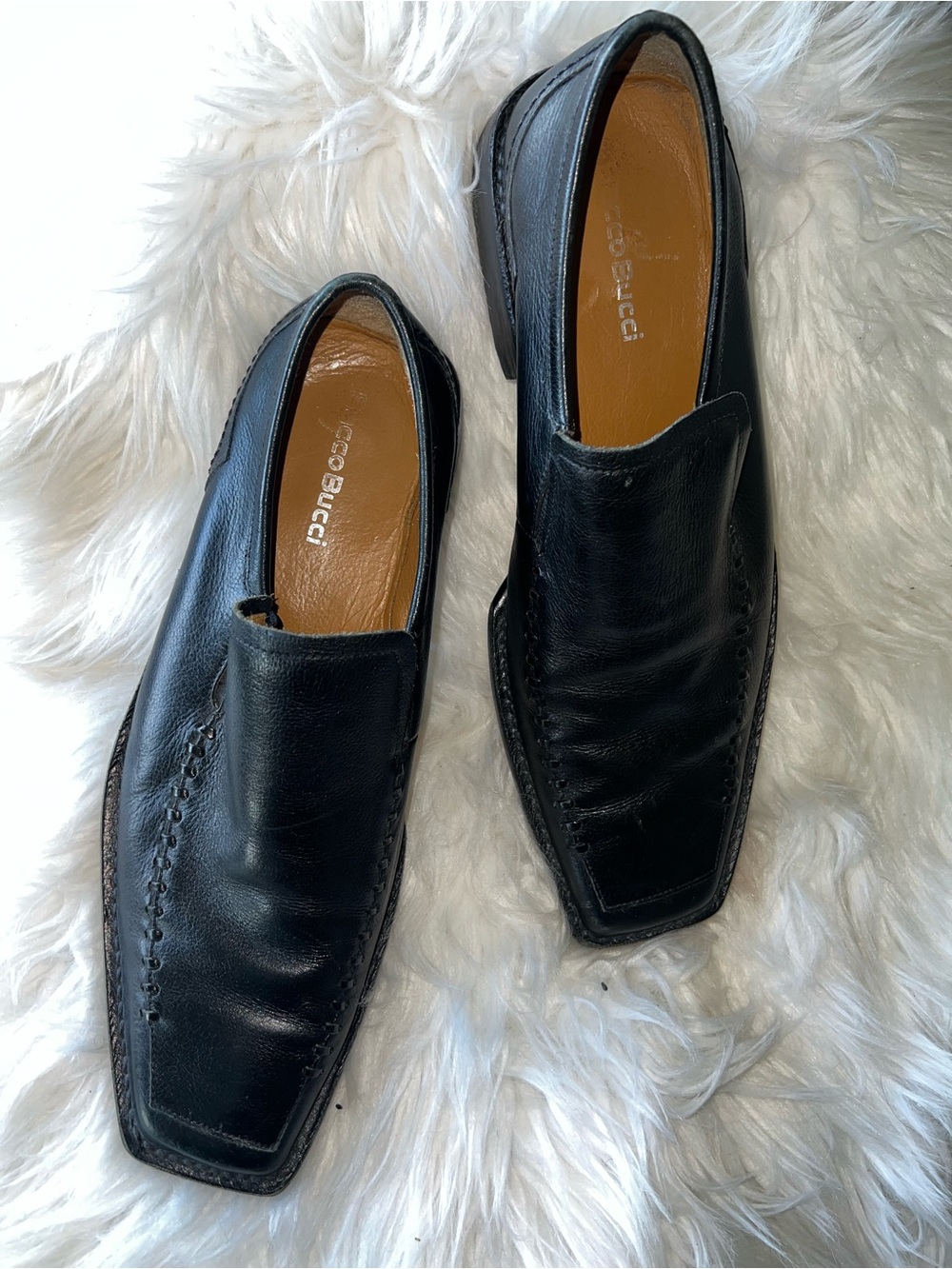 Bacco Bucci Black Leather Men's Slip-On Loafers with Tan Interior